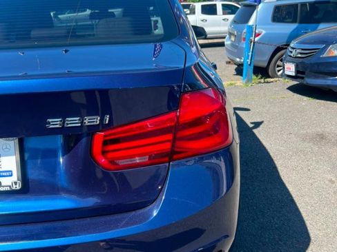Used 2016 BMW 328i xDrive Sedan AWD/4WD image 9