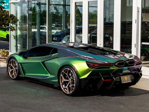 Used 2024 Lamborghini Revuelto AWD/4WD image 24