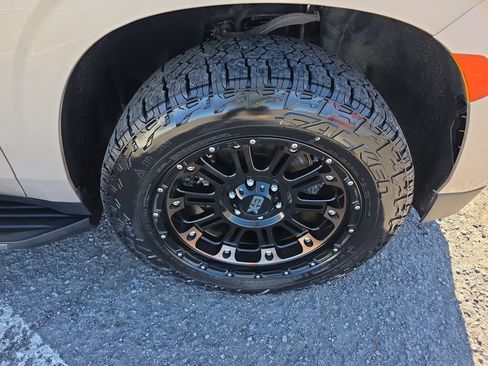 Used 2021 Chevrolet Tahoe Premier image 45