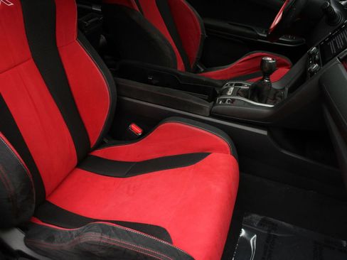 Used 2017 Honda Civic Type R image 28