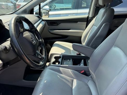 Used 2018 Honda Odyssey EX-L image 4