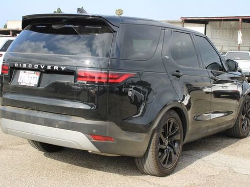 Used 2024 Land Rover Discovery S AWD/4WD image 5
