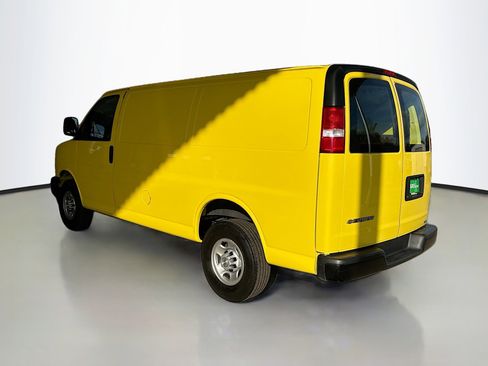 Used 2023 Chevrolet Express 2500 Work Van w/ Driver Convenience Package image 7