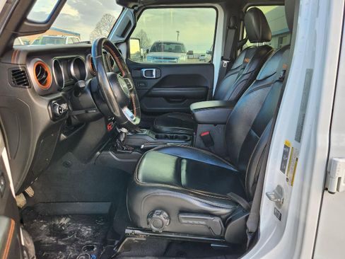 Used 2021 Jeep Gladiator Mojave image 20