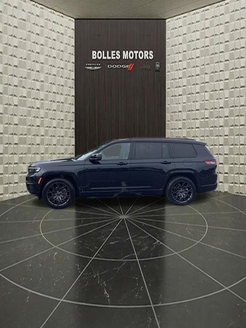 Certified 2024 Jeep Grand Cherokee L Summit AWD/4WD image 15