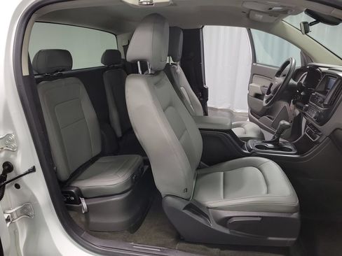Used 2015 Chevrolet Colorado W/T RWD image 27