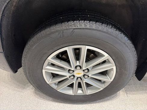 Certified 2023 Chevrolet Traverse LT image 7