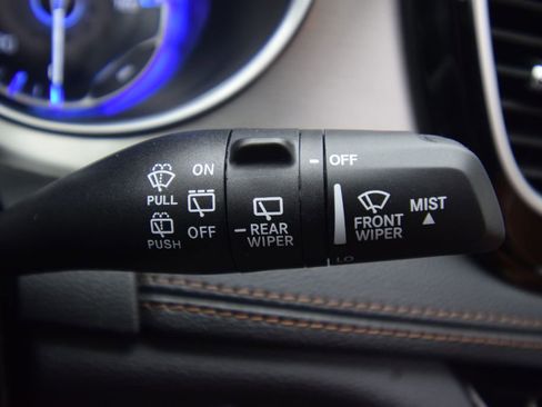 New 2026 Chrysler Pacifica Pinnacle image 29