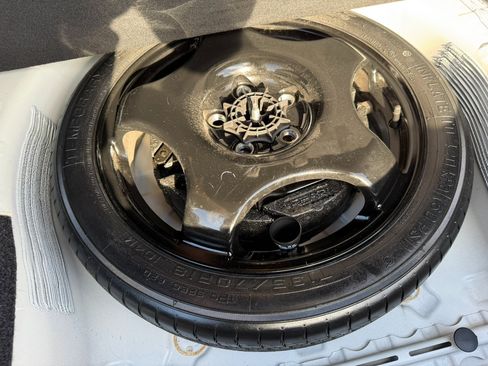 Used 2014 Cadillac XTS Luxury w/ Driver Awareness Package image 44