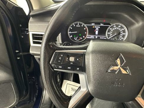 Used 2022 Mitsubishi Outlander SE FWD image 15