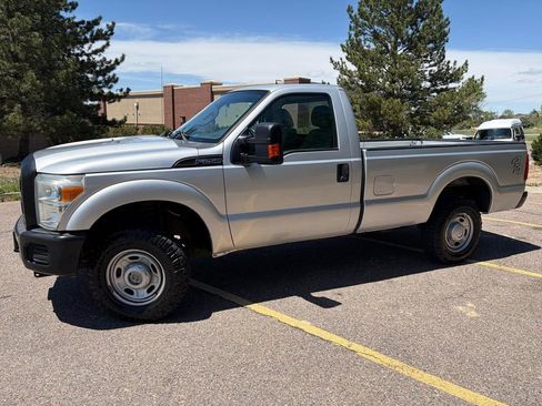 Used 2011 Ford F250 XL w/ PWR Equipment Group AWD/4WD image 3