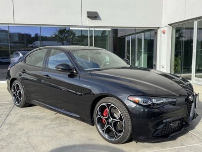 Used 2025 Alfa Romeo Giulia w/ Veloce Package Rwd