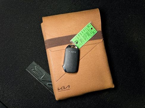 Used 2024 Kia EV6 Light image 25