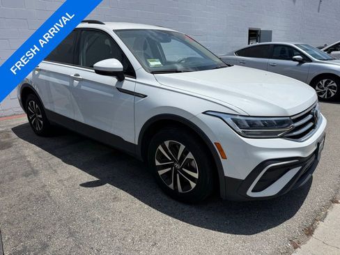 Used 2023 Volkswagen Tiguan S FWD image 2