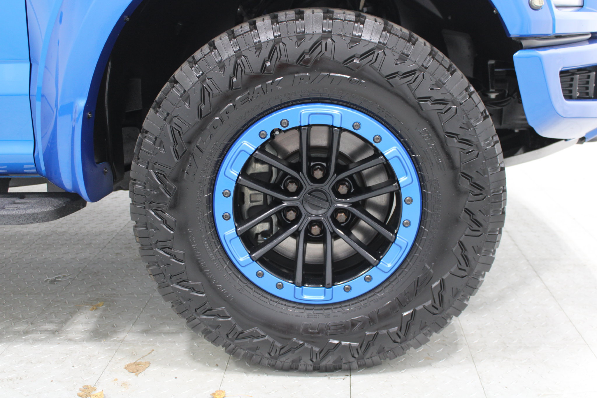Used 2019 Ford F150 Raptor w/ Equipment Group 802A Luxury AWD/4WD image 5