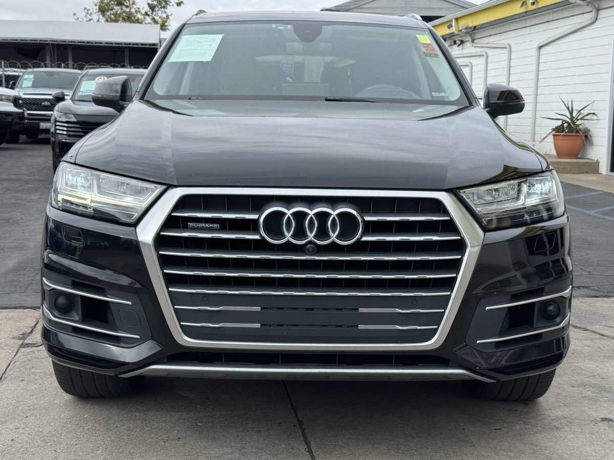 Used 2018 Audi Q7 3.0T Prestige w/ Prestige Package AWD/4WD image 5
