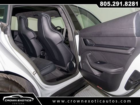 Used 2024 Porsche Taycan GTS image 44