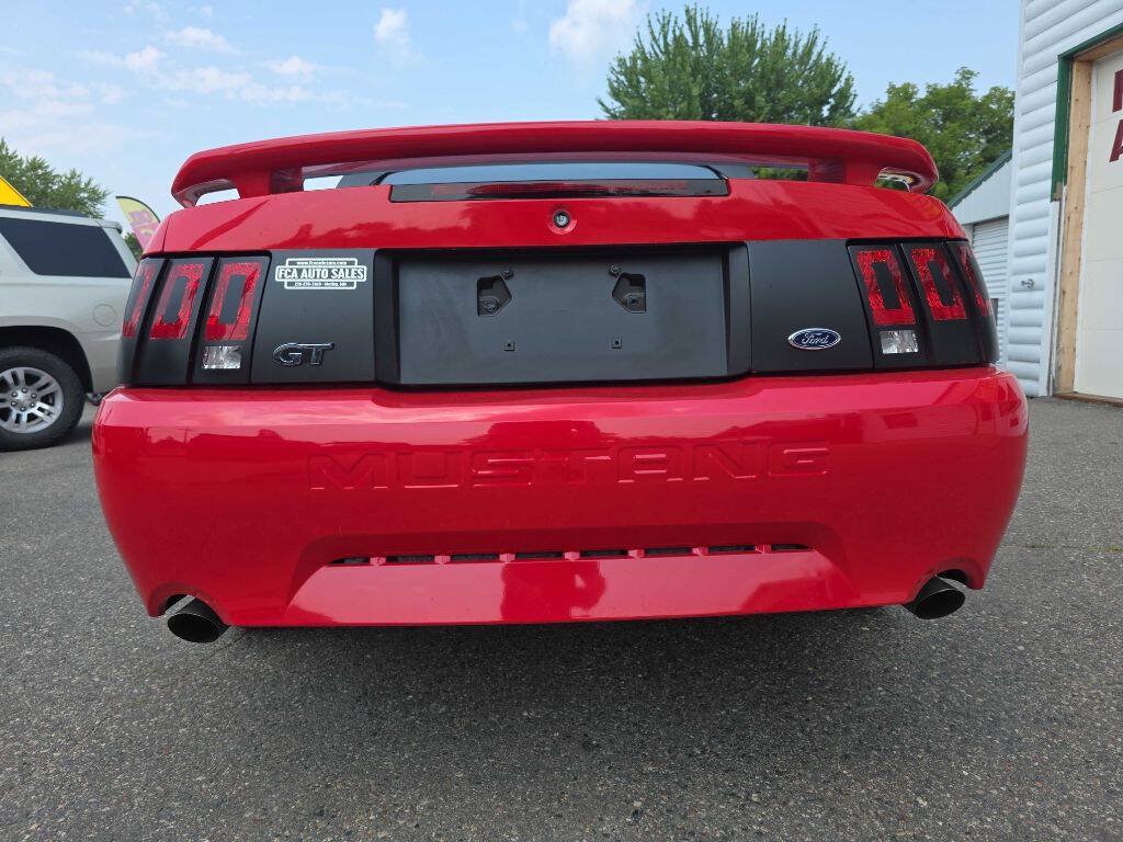 Used 2002 Ford Mustang GT RWD image 4