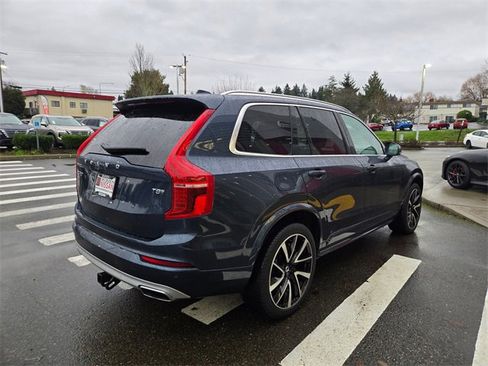 Used 2020 Volvo XC90 T8 Momentum w/ Protection Package image 7