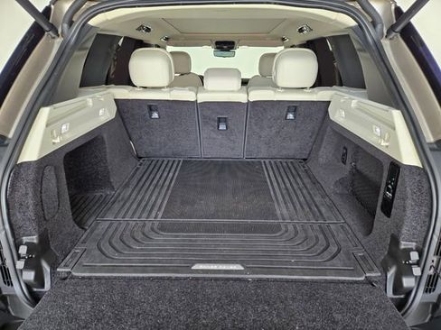 Certified 2023 Land Rover Range Rover SE image 14