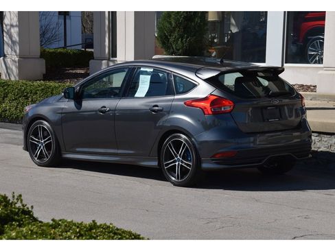 Used 2015 Ford Focus ST w/ Equipment Group 402A image 6