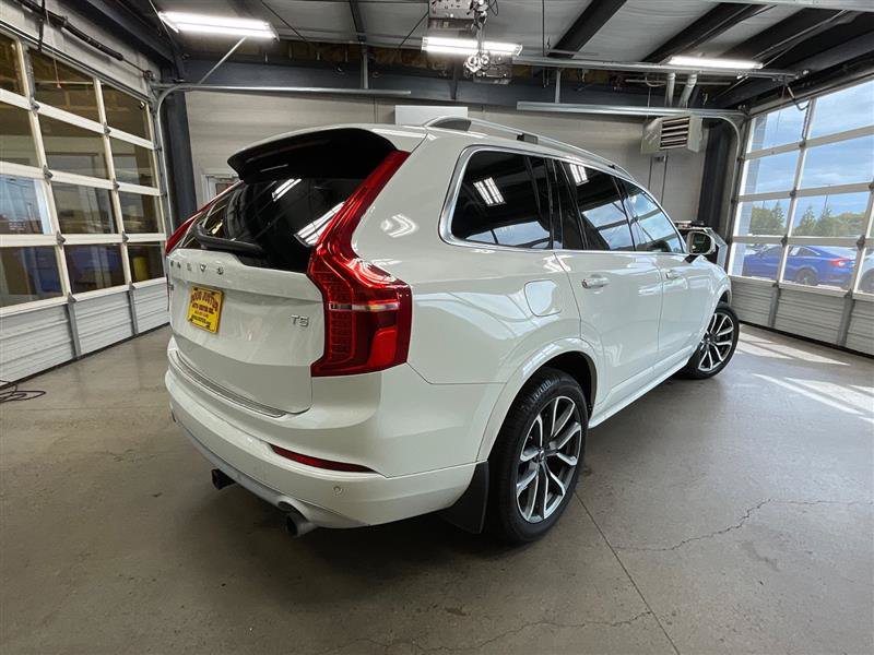 Used 2019 Volvo XC90 T5 Momentum w/ Protection Package Premier FWD image 5