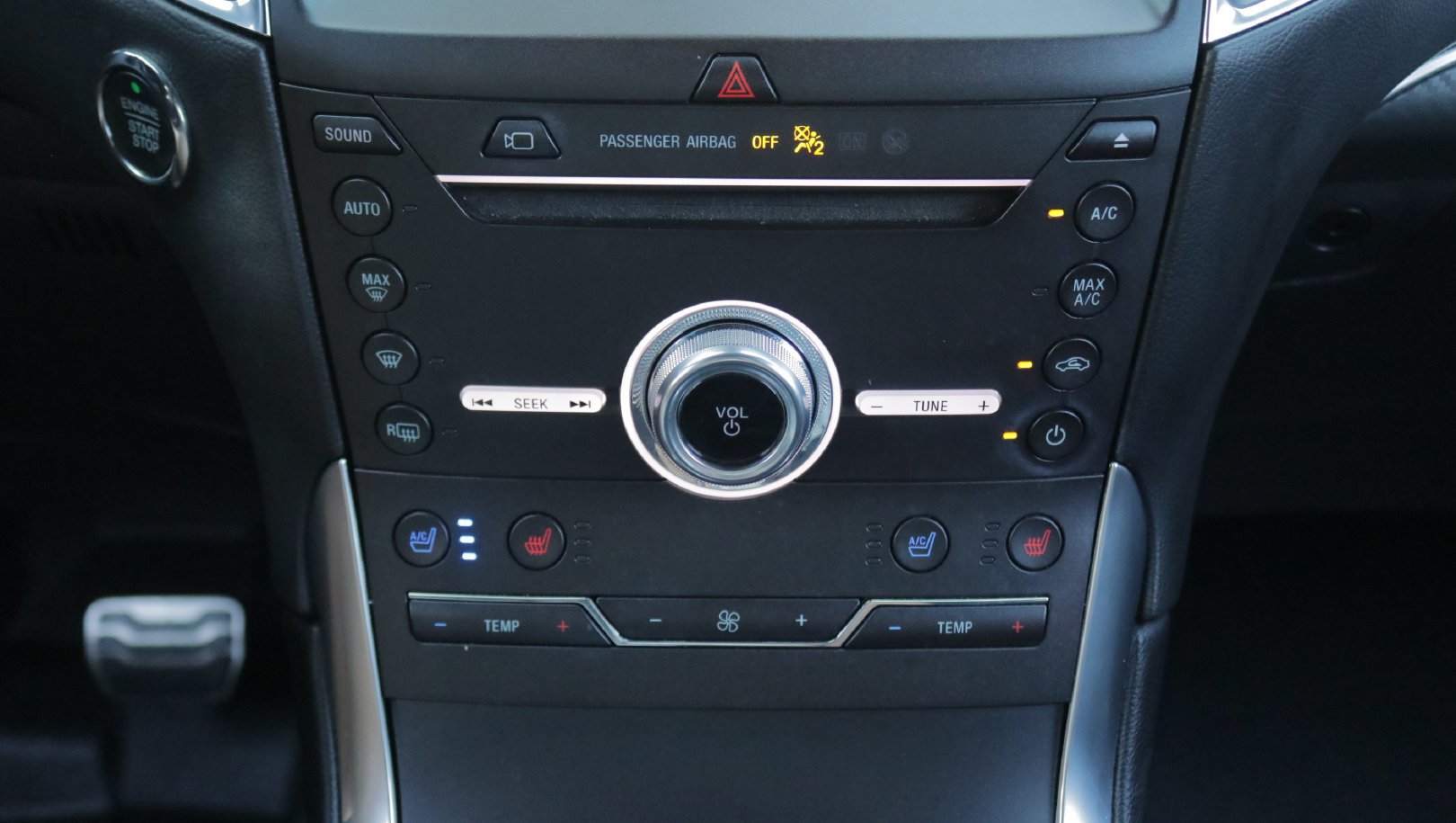 Used 2019 Ford Edge ST w/ Equipment Group 401A AWD/4WD image 26
