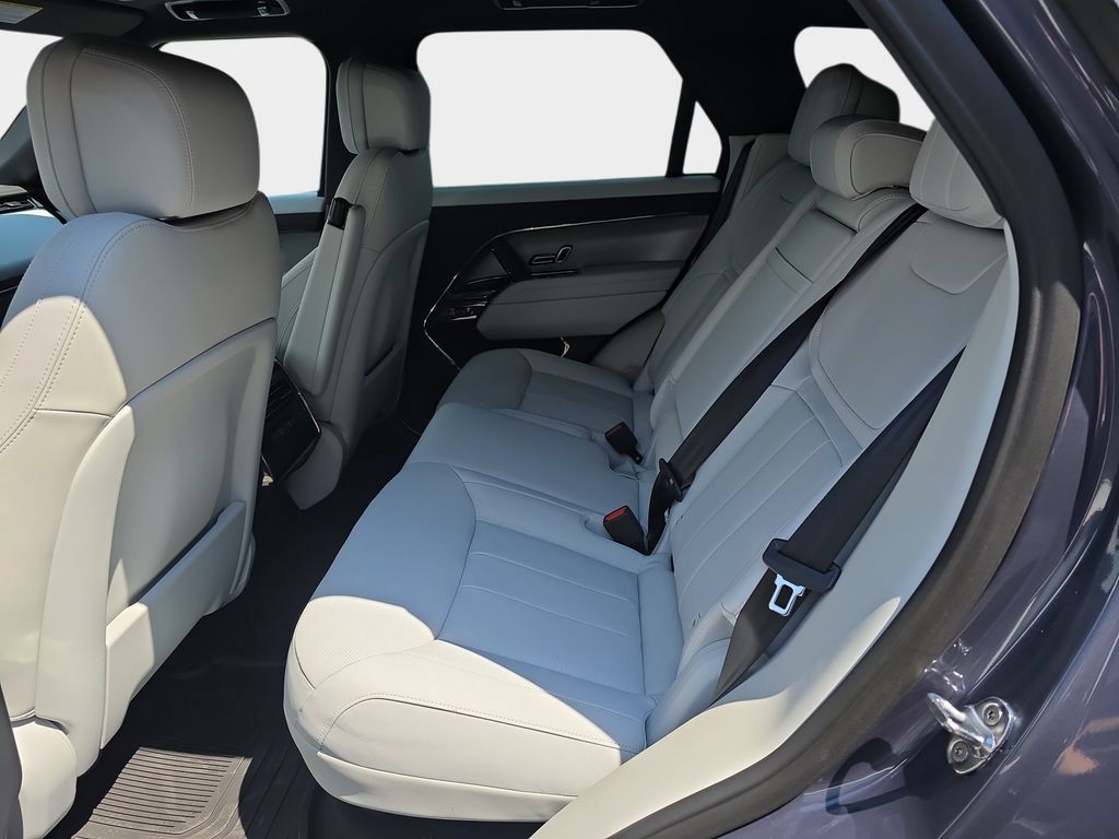 New 2026 Land Rover Range Rover Sport SE AWD/4WD image 11