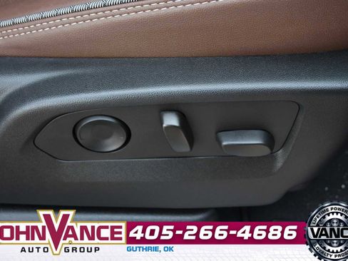 Used 2022 Chevrolet Tahoe High Country AWD/4WD image 20