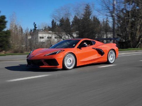 Used 2020 Chevrolet Corvette Stingray Premium Cpe w/ 3LT Preferred Equipment Group image 51
