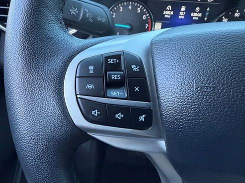 Used 2023 Ford Explorer XLT w/ Equipment Group 202A image 17