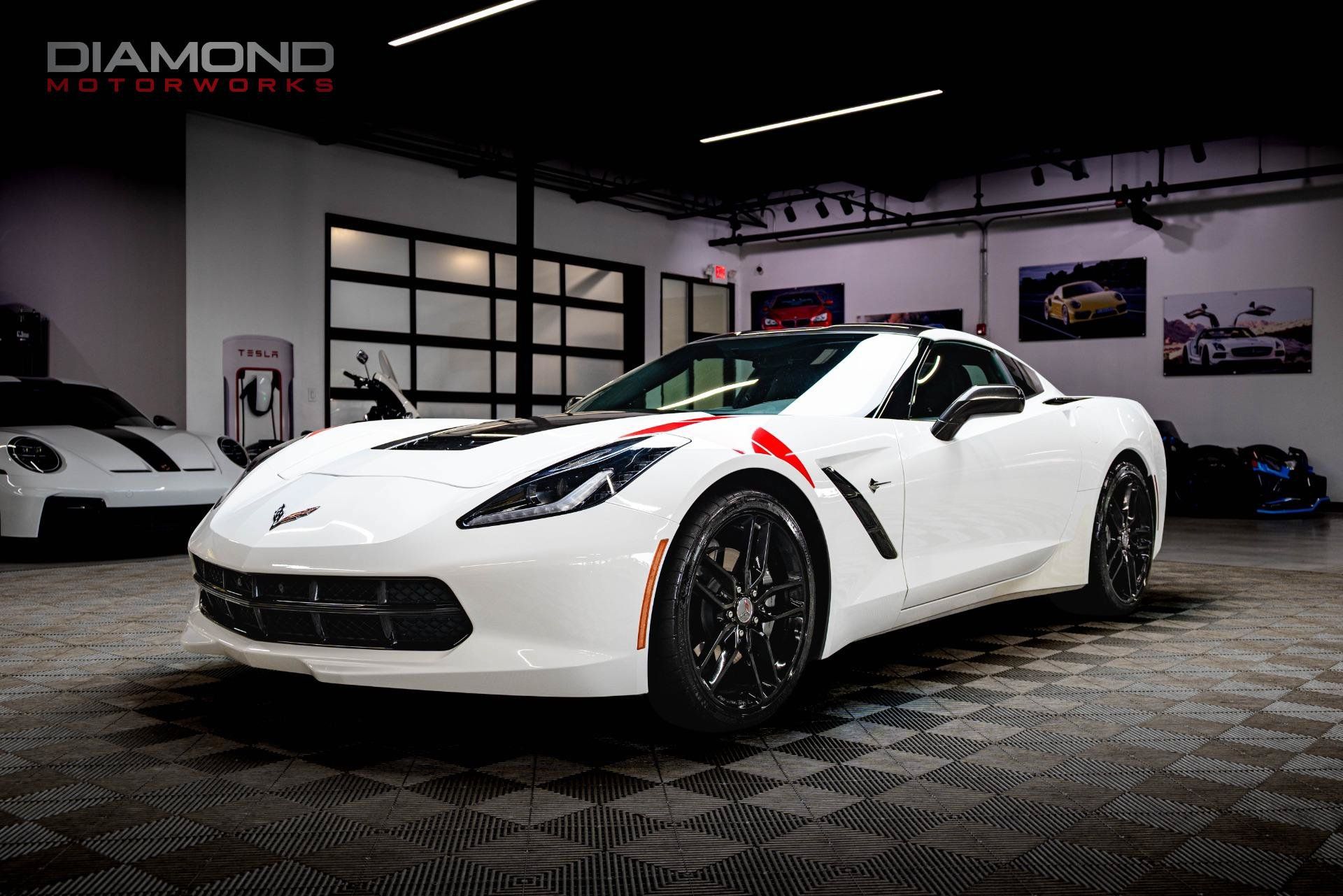 Used 2019 Chevrolet Corvette Stingray Coupe w/ 1LT RWD image 10