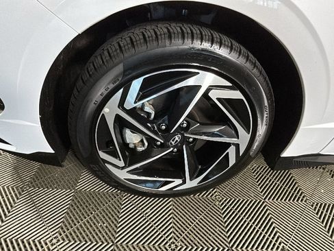 Used 2026 Hyundai Sonata SEL FWD image 11