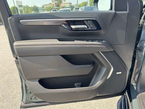 Used 2026 Chevrolet Tahoe RST w/ Comfort Package RWD image 31
