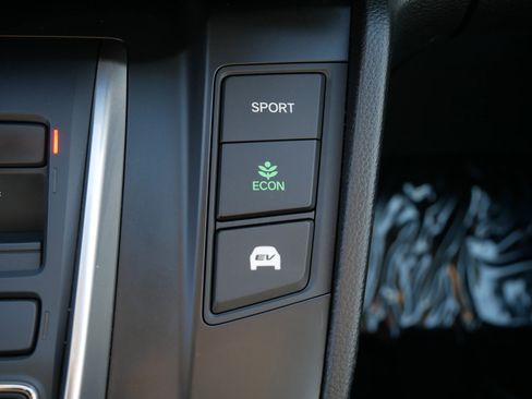 Used 2020 Honda CR-V EX-L image 30