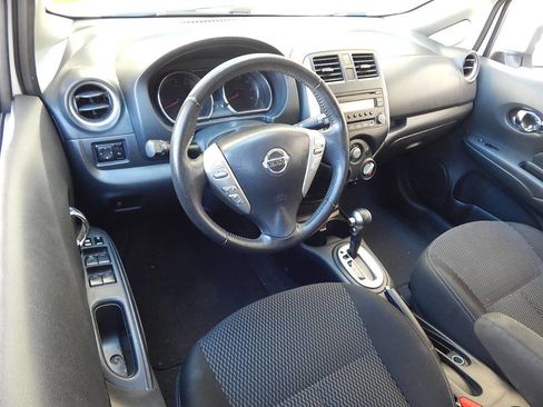 Used 2014 Nissan Versa Note SV image 12