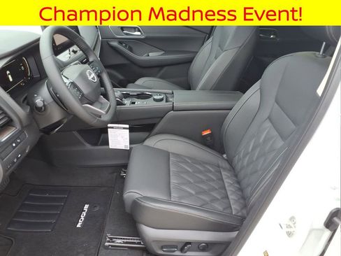 New 2026 Nissan Rogue Platinum w/ Platinum Premium Package image 15