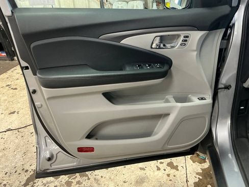 Used 2022 Honda Pilot EX-L image 14