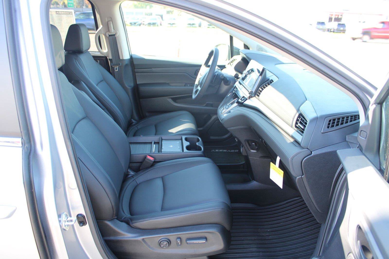New 2026 Honda Odyssey EX-L image 11