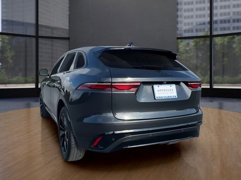 Used 2025 Jaguar F-PACE R-Dynamic S image 7