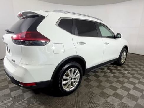 Used 2020 Nissan Rogue S FWD image 4
