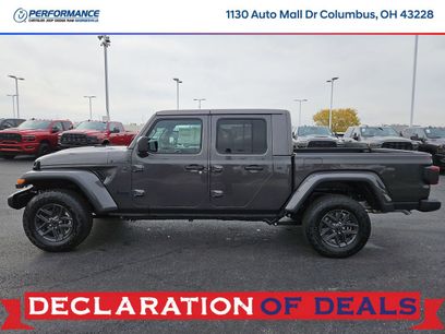New 2026 Jeep Gladiator Sport