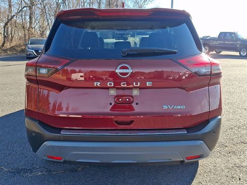 Certified 2023 Nissan Rogue SV image 5
