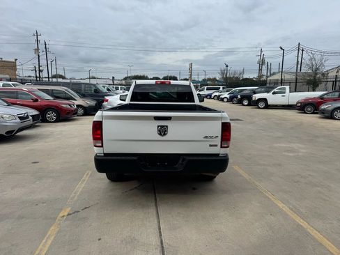 Used 2017 RAM 1500 Tradesman w/ Power & Remote Entry Group image 7