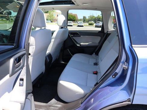 Used 2016 Subaru Forester 2.5i Premium AWD/4WD image 16