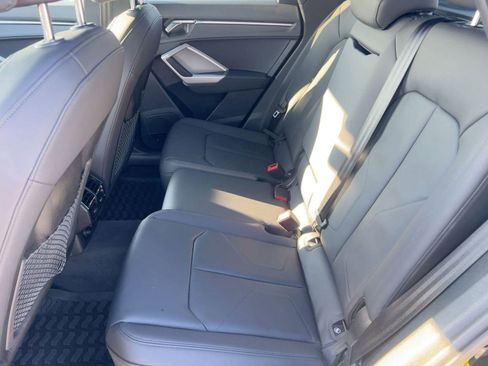 Certified 2025 Audi Q3 2.0T Premium Plus w/ Premium Plus Package image 15