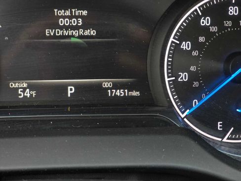 Used 2024 Toyota Venza Nightshade AWD/4WD image 28