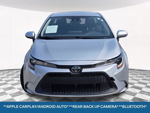 Used 2022 Toyota Corolla LE w/ Carpet Mat Package (TMS) FWD image 2