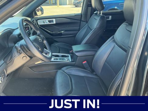 Used 2022 Ford Explorer ST w/ Equipment Group 401A AWD/4WD image 5
