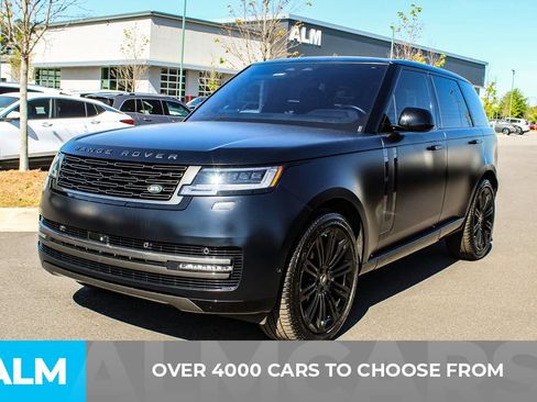 Used 2023 Land Rover Range Rover SE AWD/4WD image 2